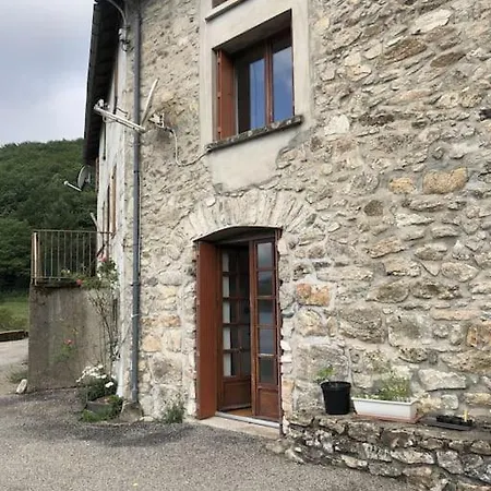 F2 Meuble Au Bord Du Lac Du Laouzas Apartmán Nages