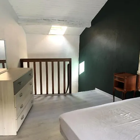 Apartmán F2 Meuble Au Bord Du Lac Du Laouzas Nages
